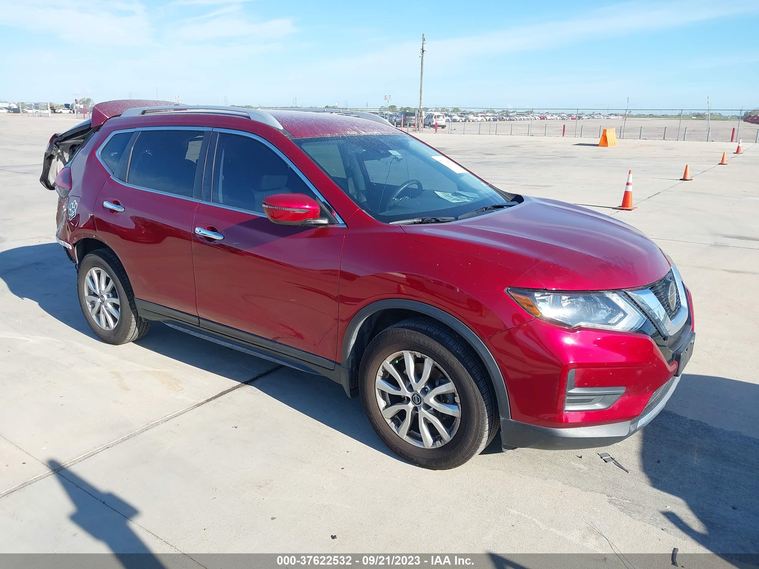 nissan rogue 2019 5n1at2mt3kc746094