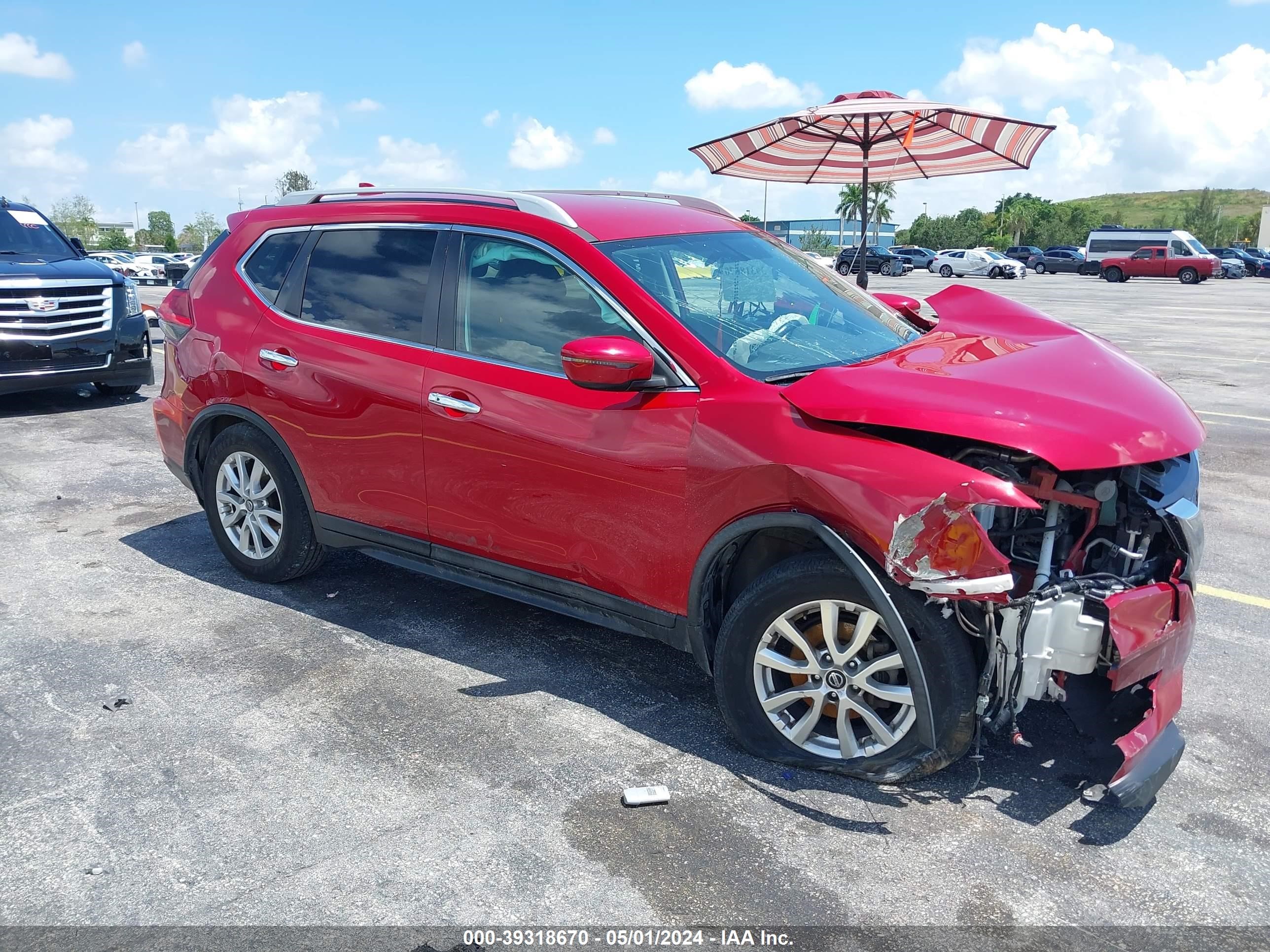 nissan rogue 2017 5n1at2mt5hc876175