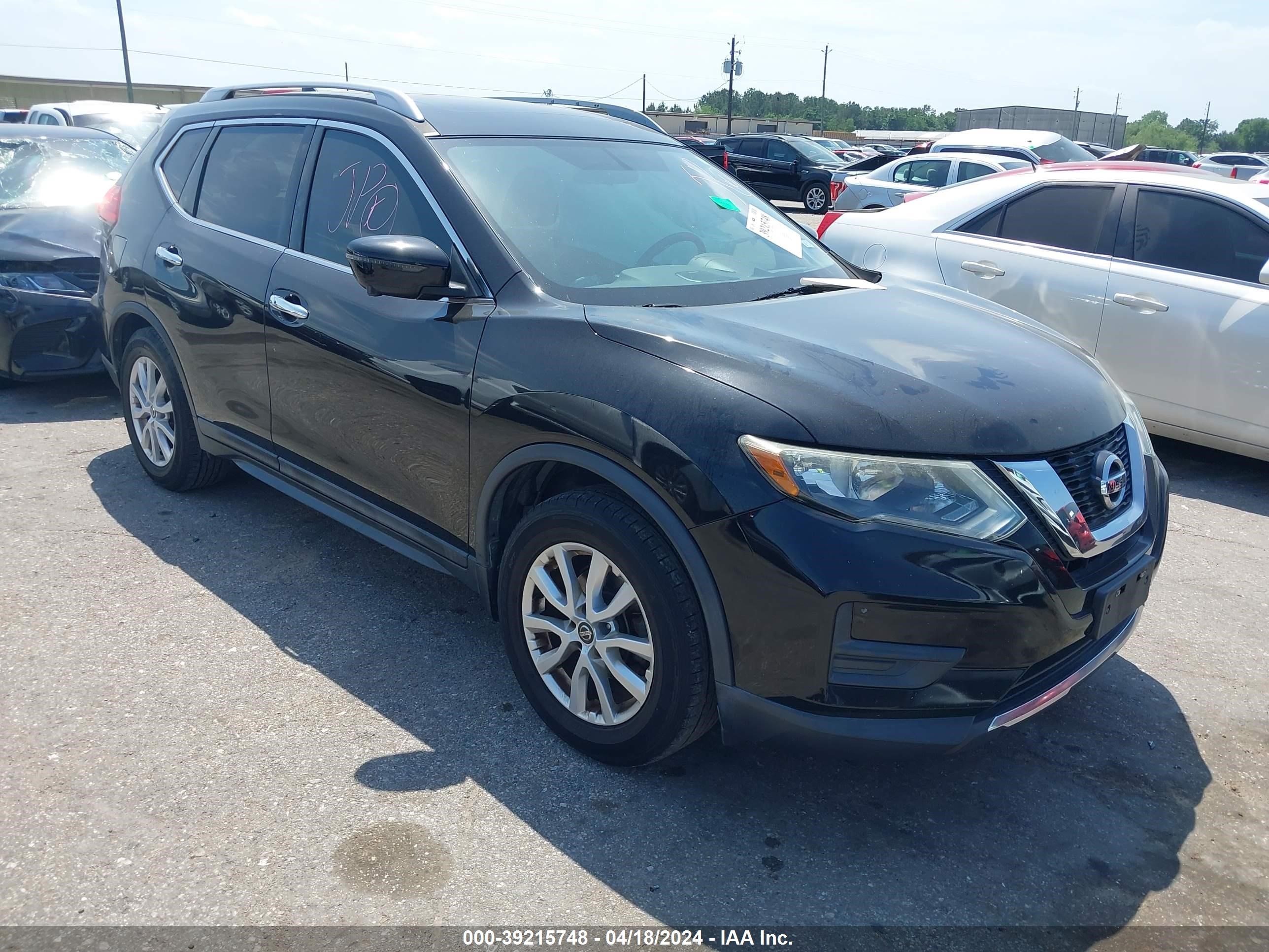 nissan rogue 2017 5n1at2mt6hc773525