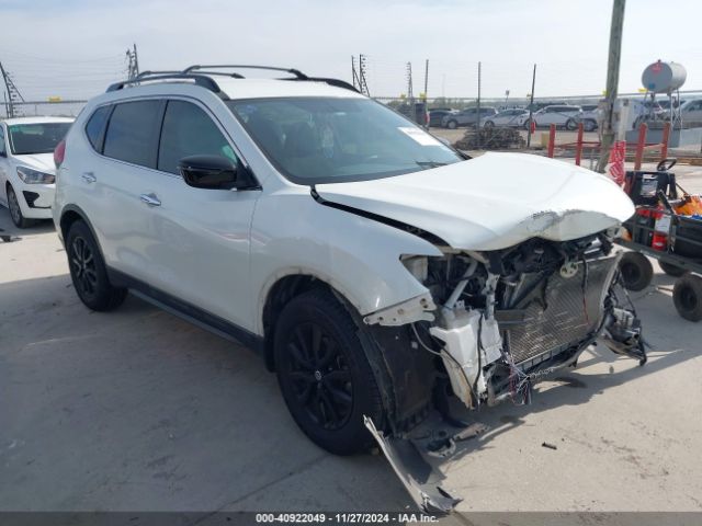 nissan rogue 2017 5n1at2mt6hc867307