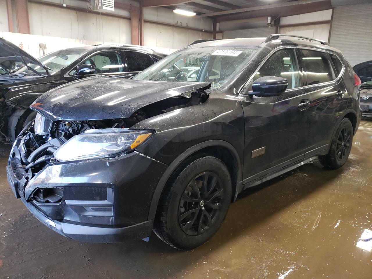 nissan rogue 2017 5n1at2mt7hc757432