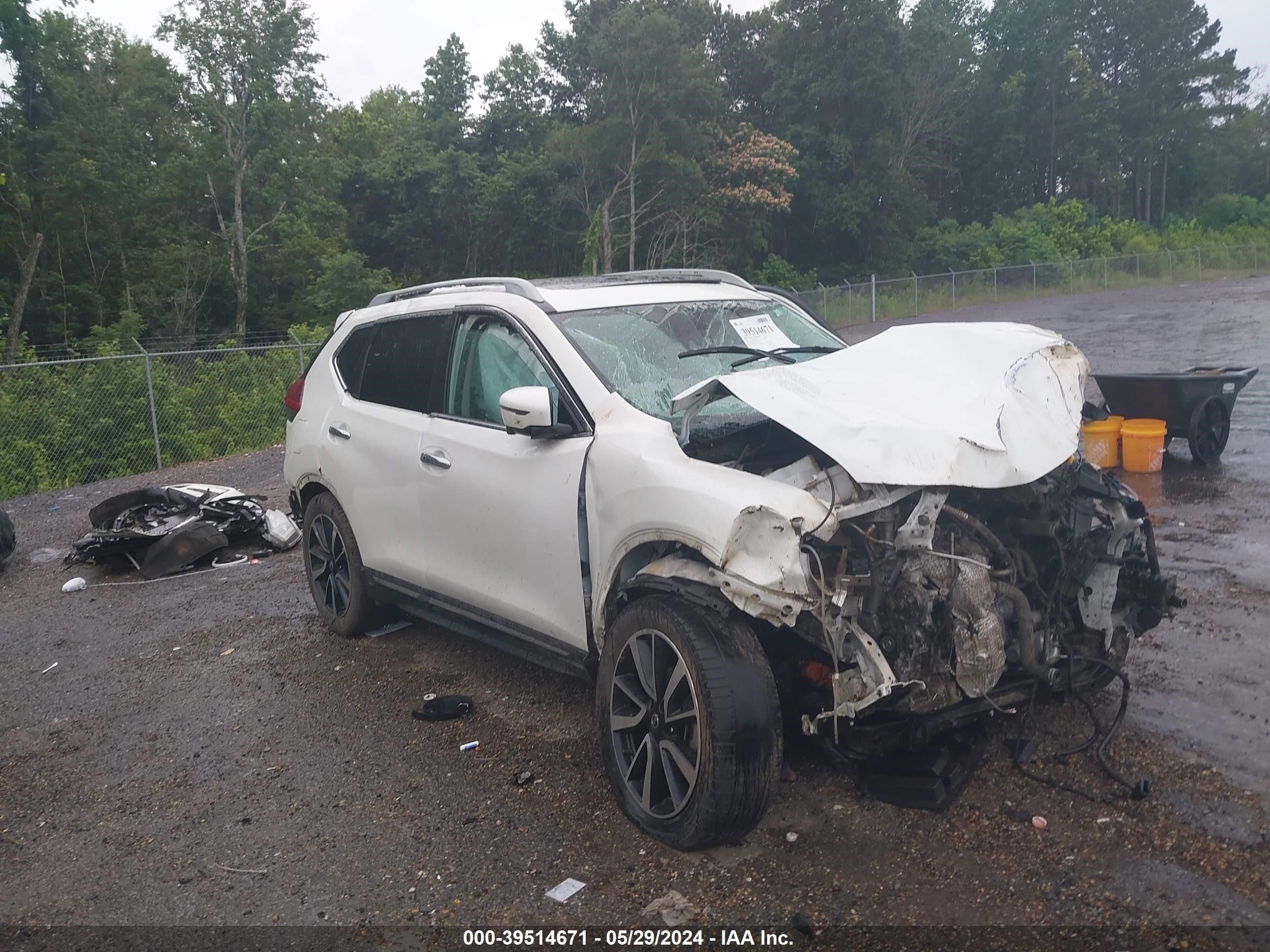 nissan rogue 2019 5n1at2mt7kc718251