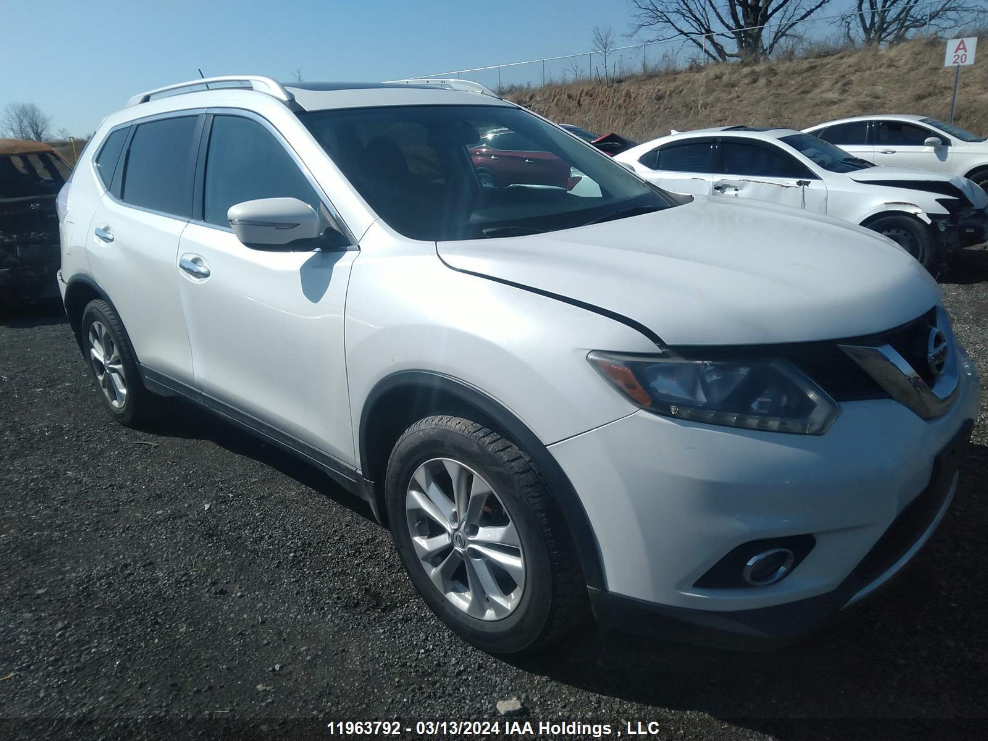 nissan rogue 2014 5n1at2mt8ec763929