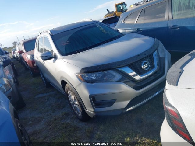 nissan rogue 2017 5n1at2mt8hc745371