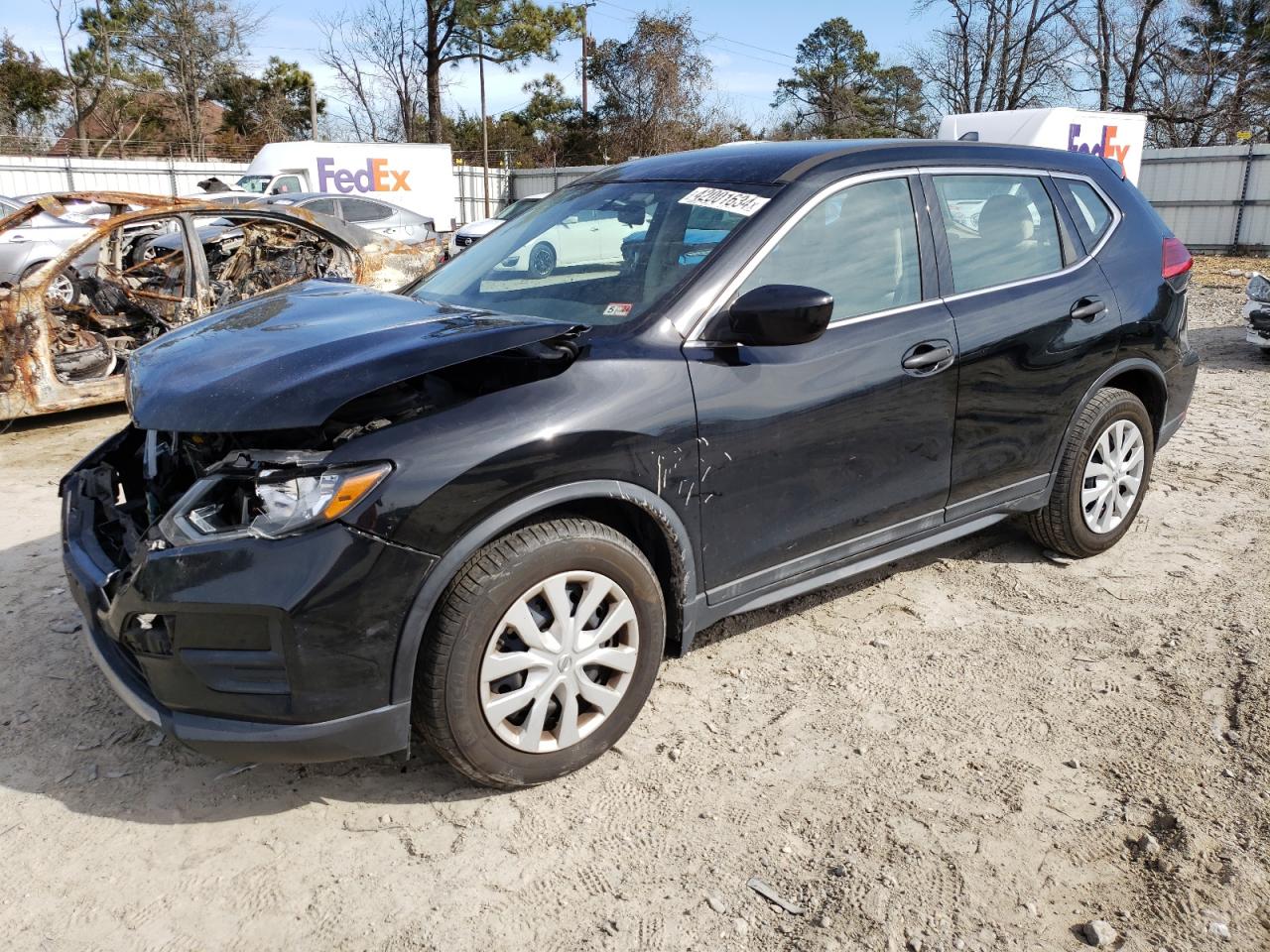 nissan rogue 2017 5n1at2mt8hc811482