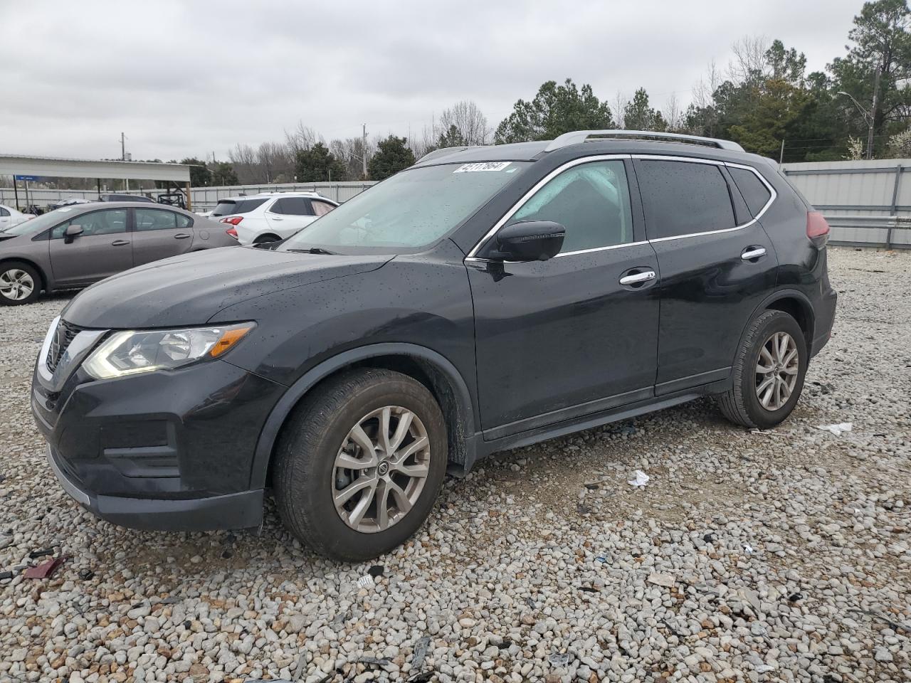 nissan rogue 2018 5n1at2mt8jc730438