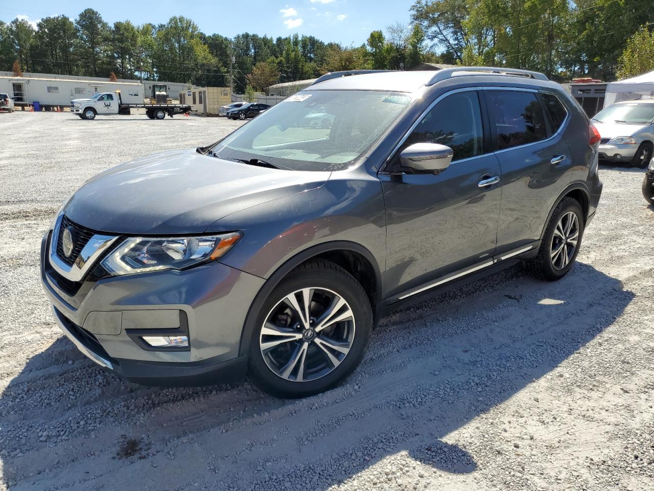 nissan rogue 2018 5n1at2mt8jc809804