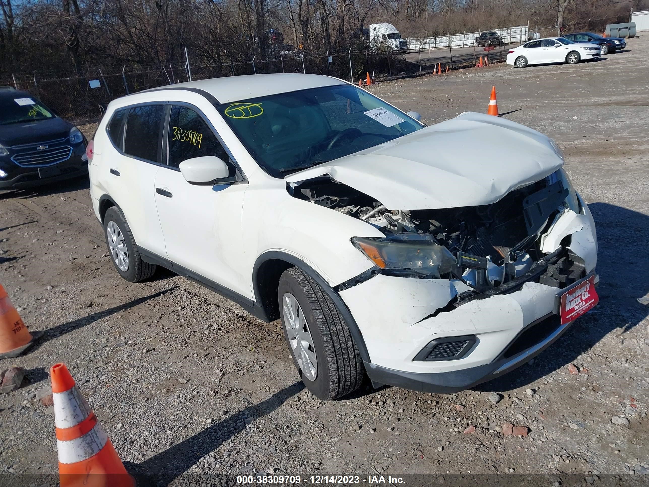 nissan rogue 2016 5n1at2mt9gc769709