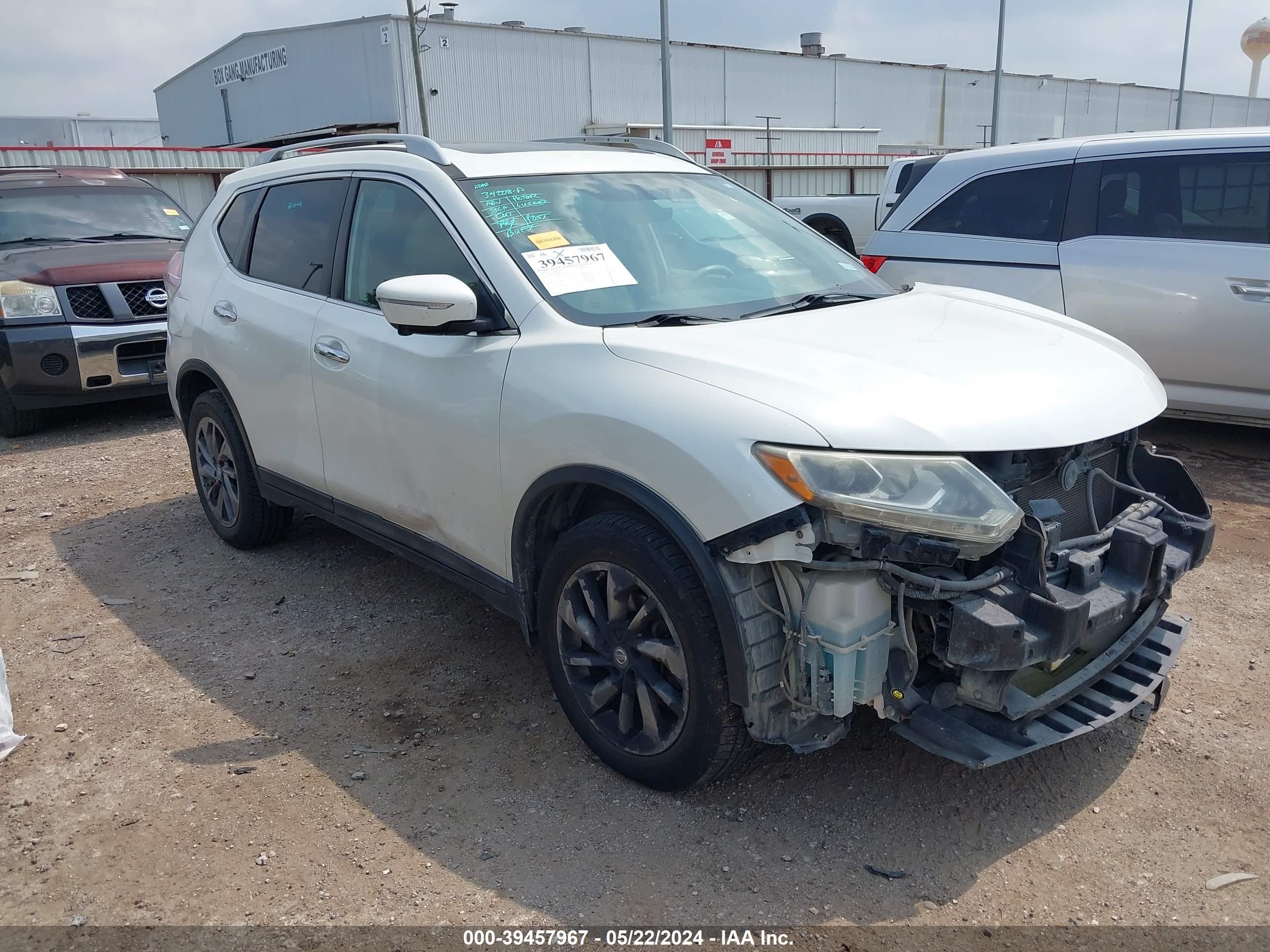 nissan rogue 2015 5n1at2mv1fc811273