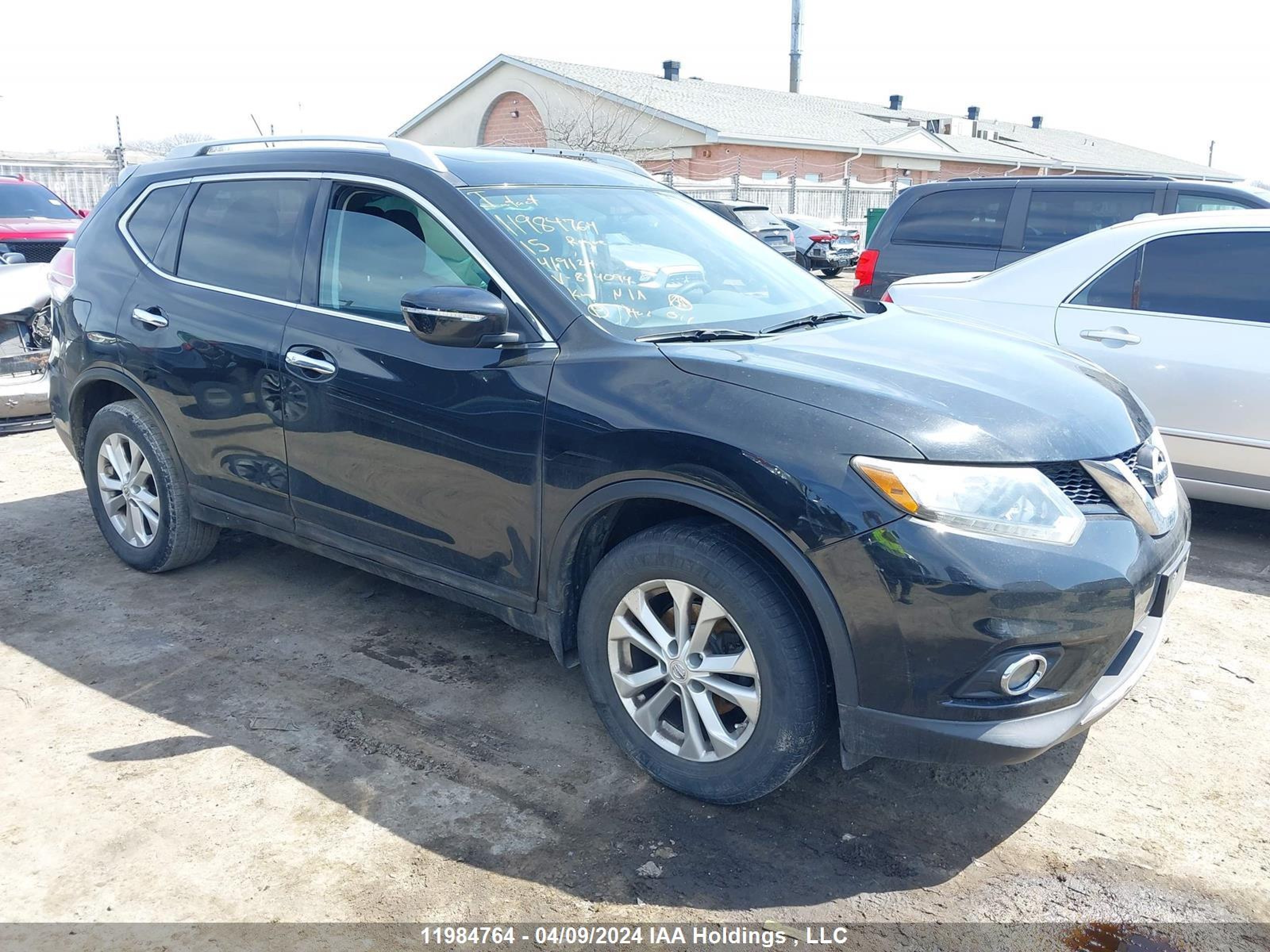 nissan rogue 2015 5n1at2mv1fc844094