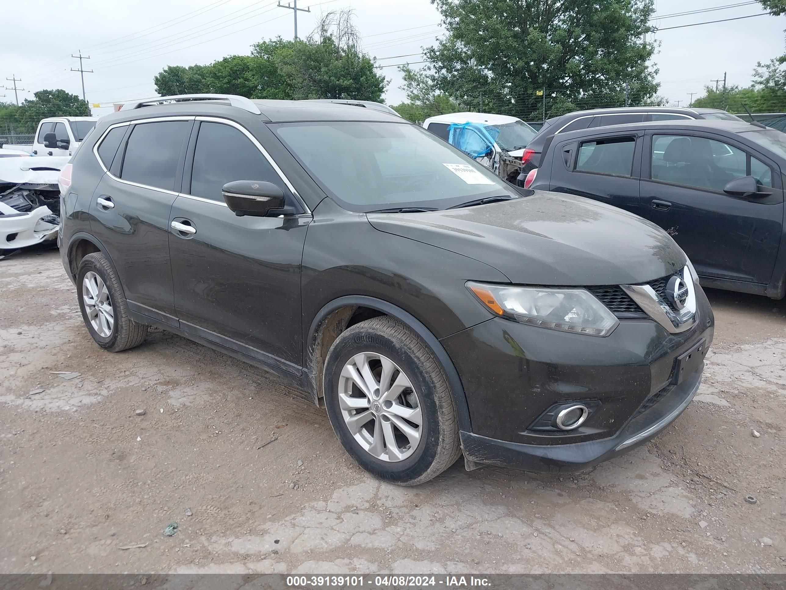 nissan rogue 2015 5n1at2mv1fc924852