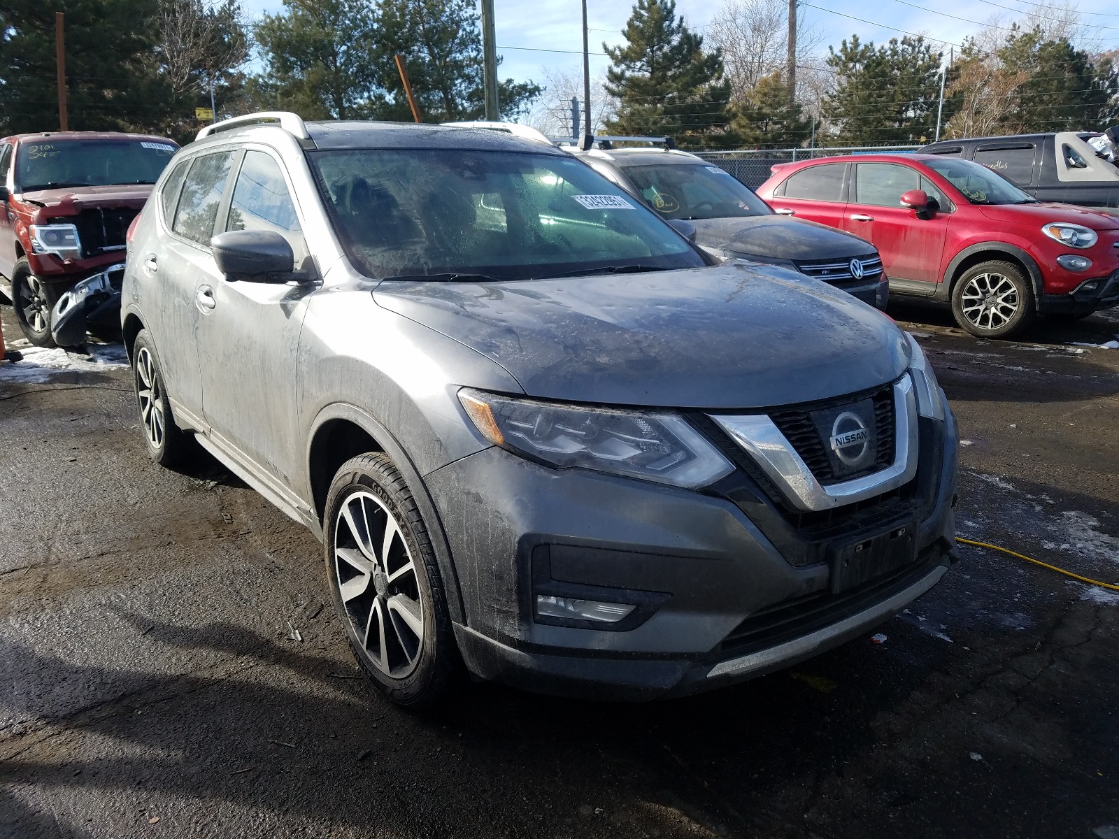 nissan rogue sv 2017 5n1at2mv4hc763691