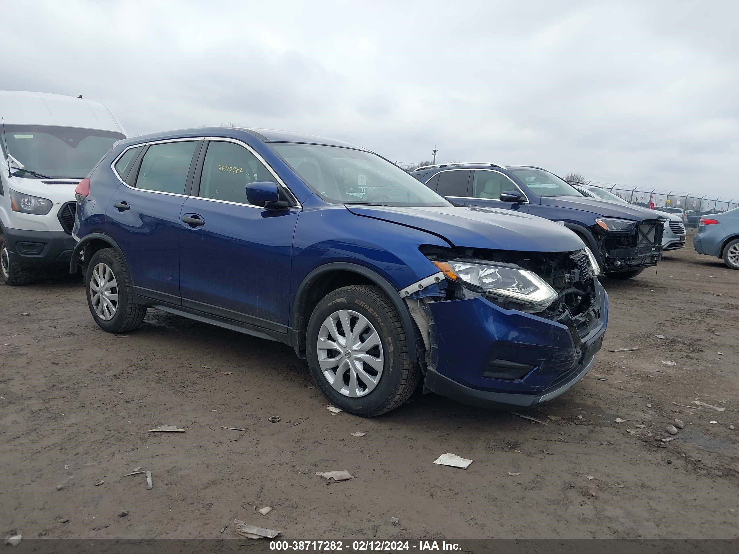 nissan rogue 2018 5n1at2mv5jc789447