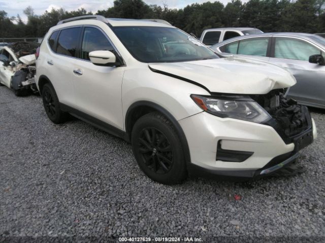 nissan rogue 2017 5n1at2mv8hc770711