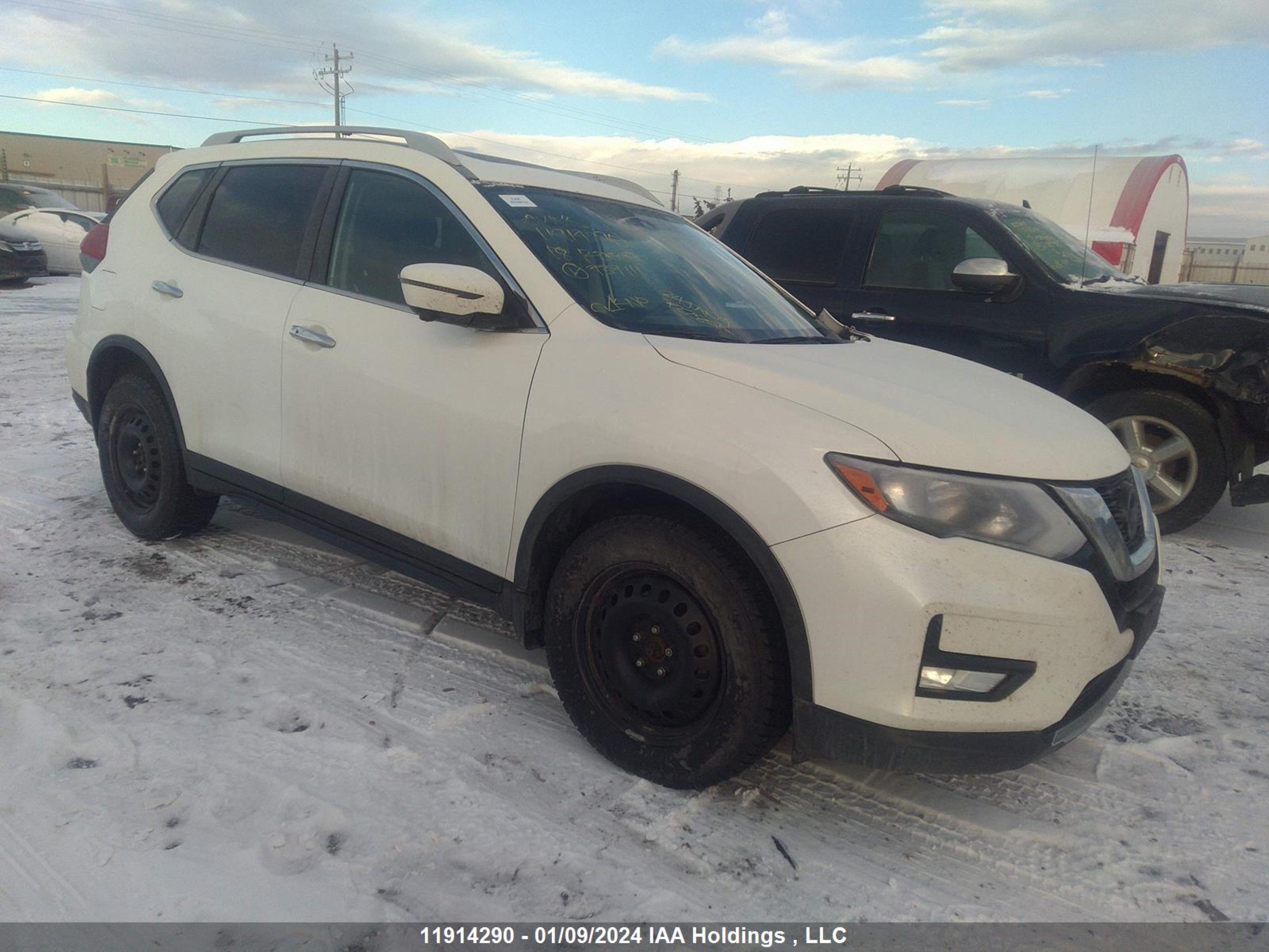 nissan rogue 2018 5n1at2mv8jc739111