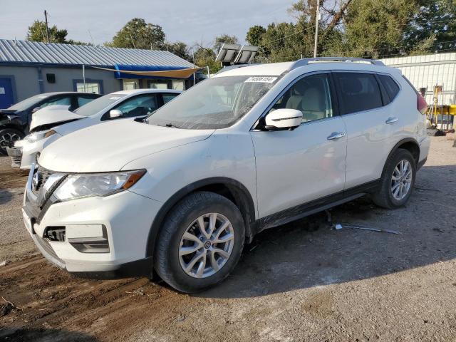 nissan rogue sv 2017 5n1at2mvxhc743283