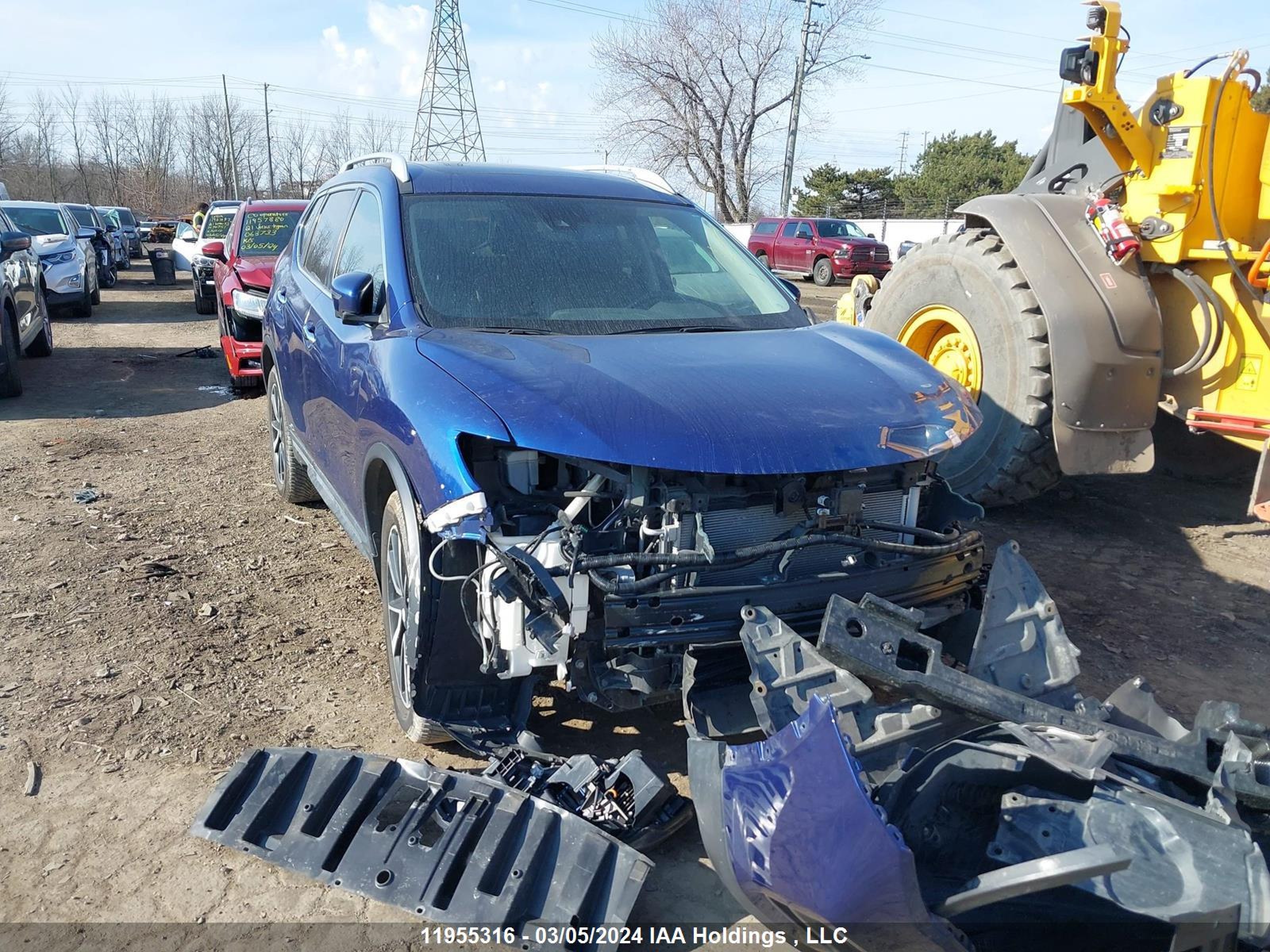 nissan rogue 2018 5n1at2mvxjc706482