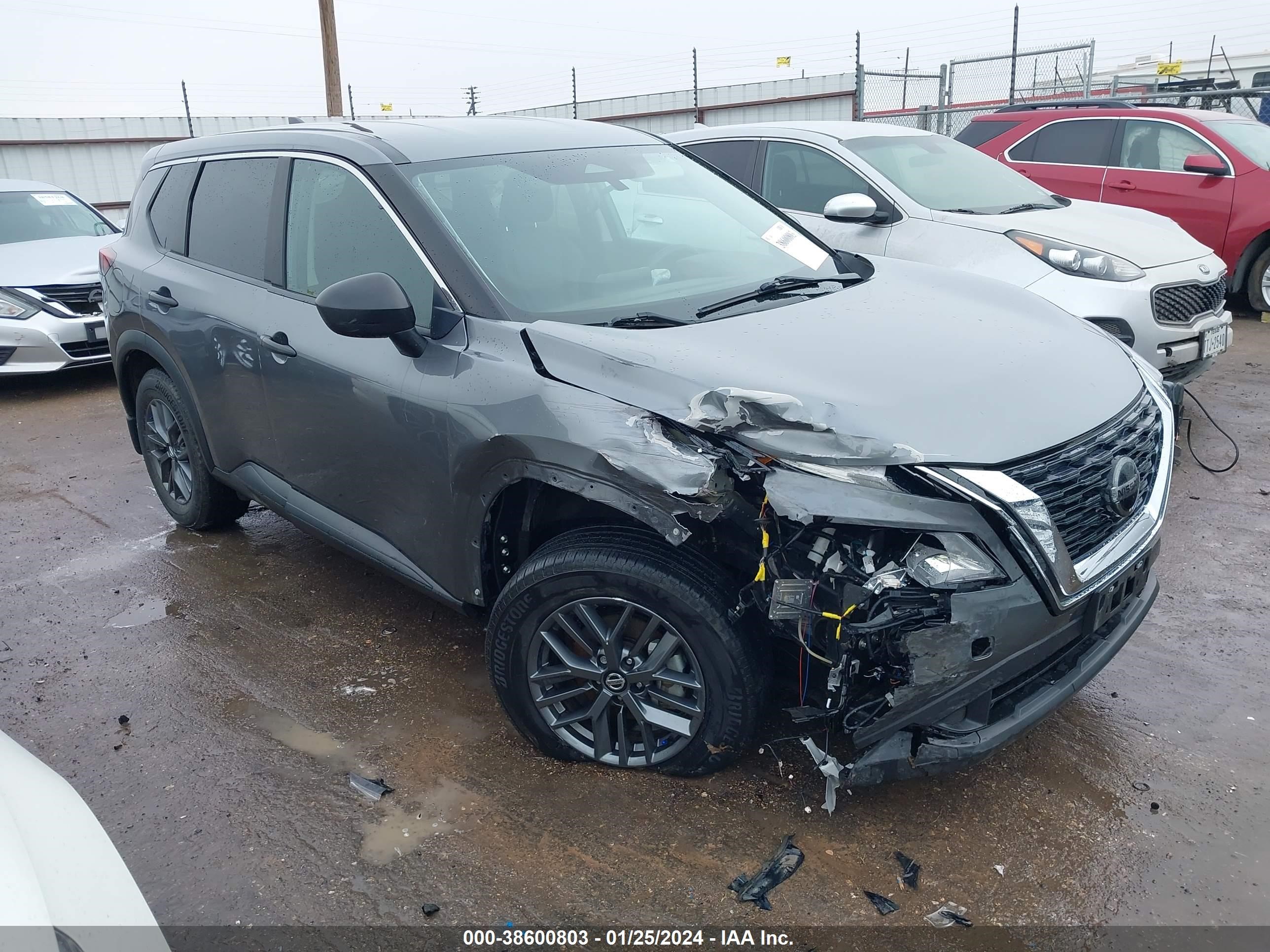 nissan rogue 2021 5n1at3aa5mc679879