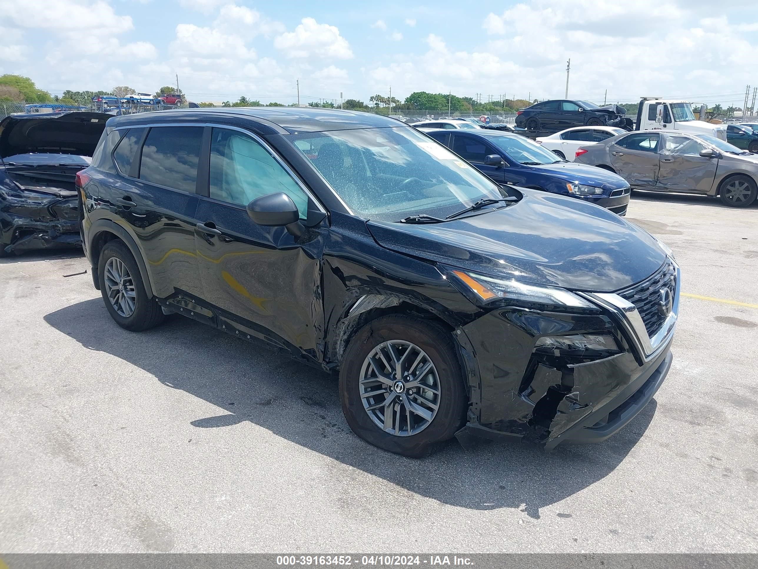 nissan rogue 2021 5n1at3aa9mc808948