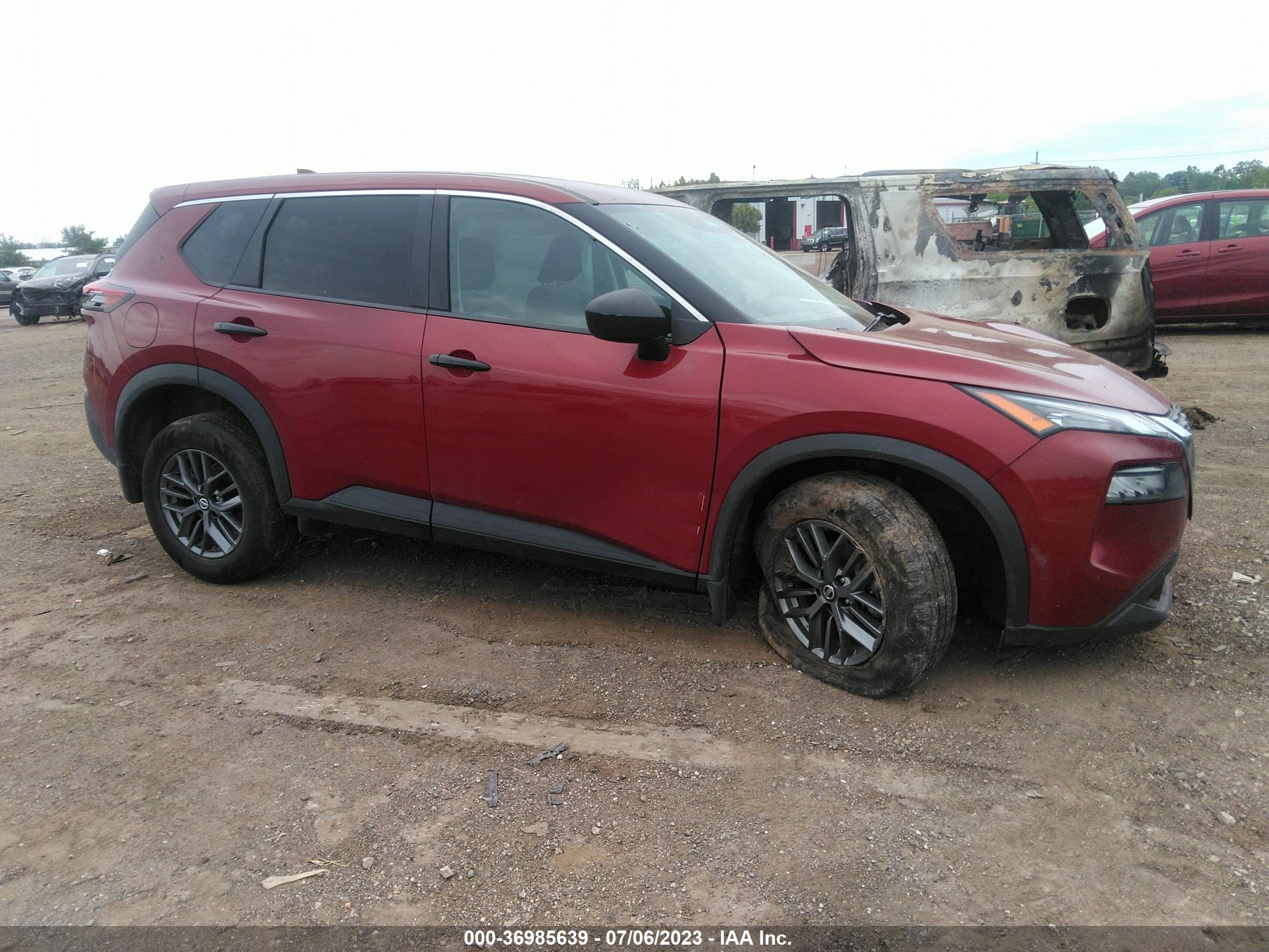 nissan rogue 2021 5n1at3abxmc708043