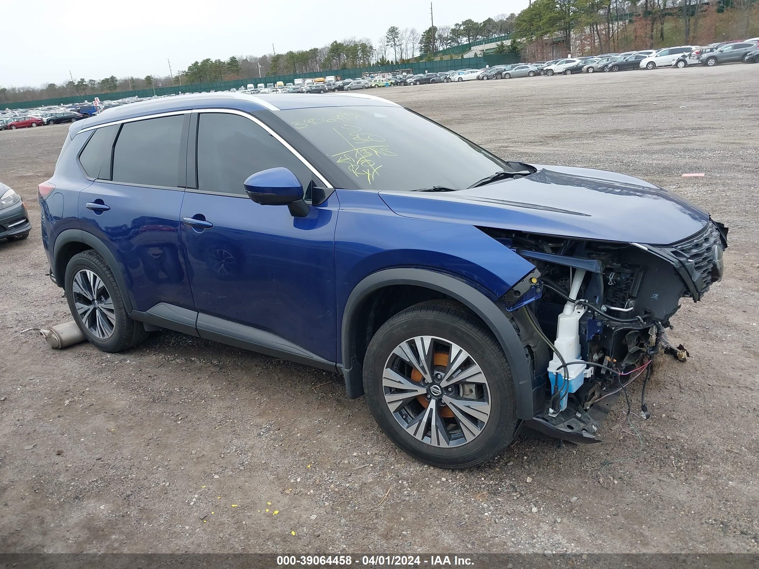 nissan rogue 2021 5n1at3bb6mc820644