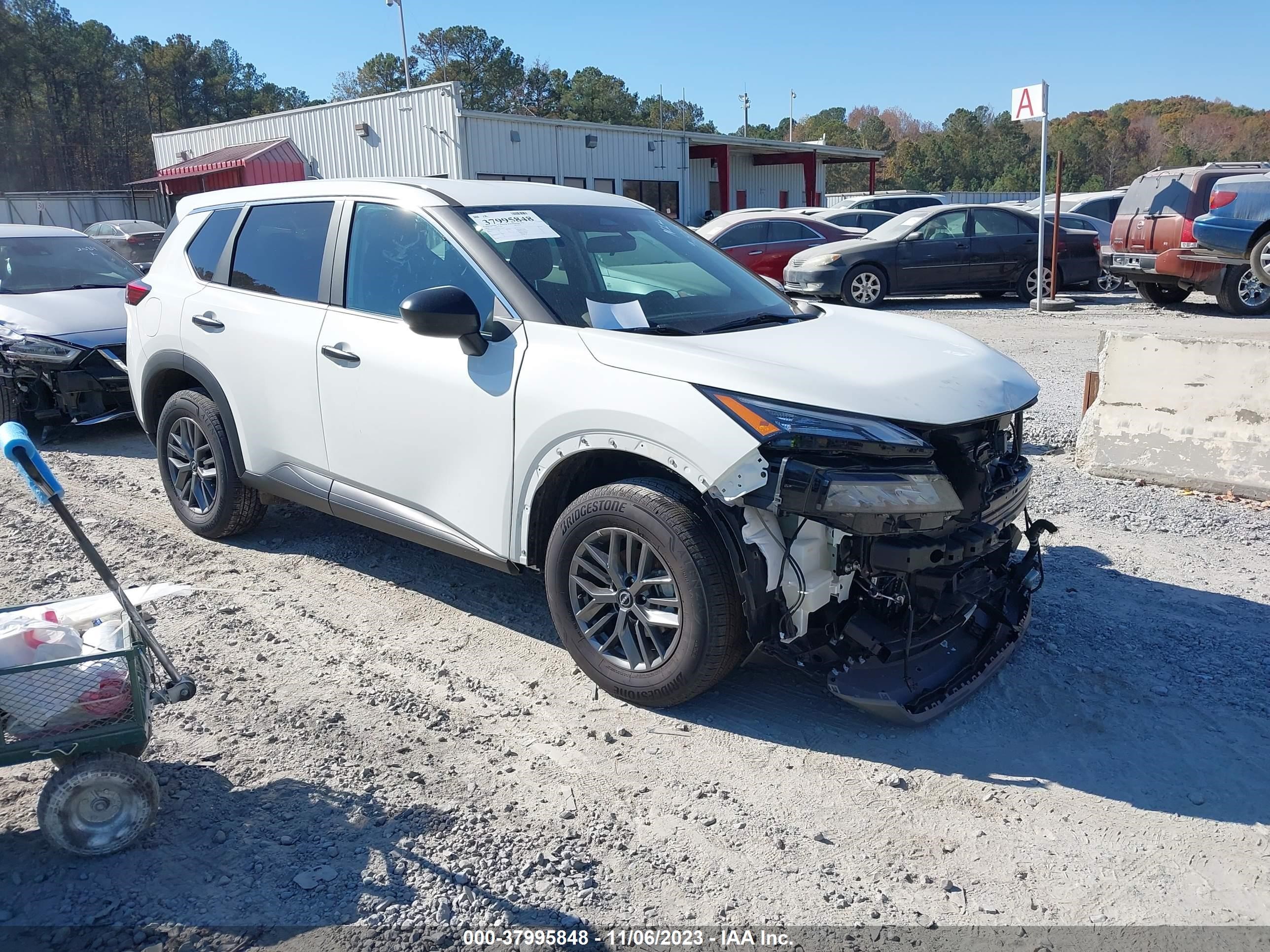 nissan rogue 2023 5n1bt3aa2pc793119