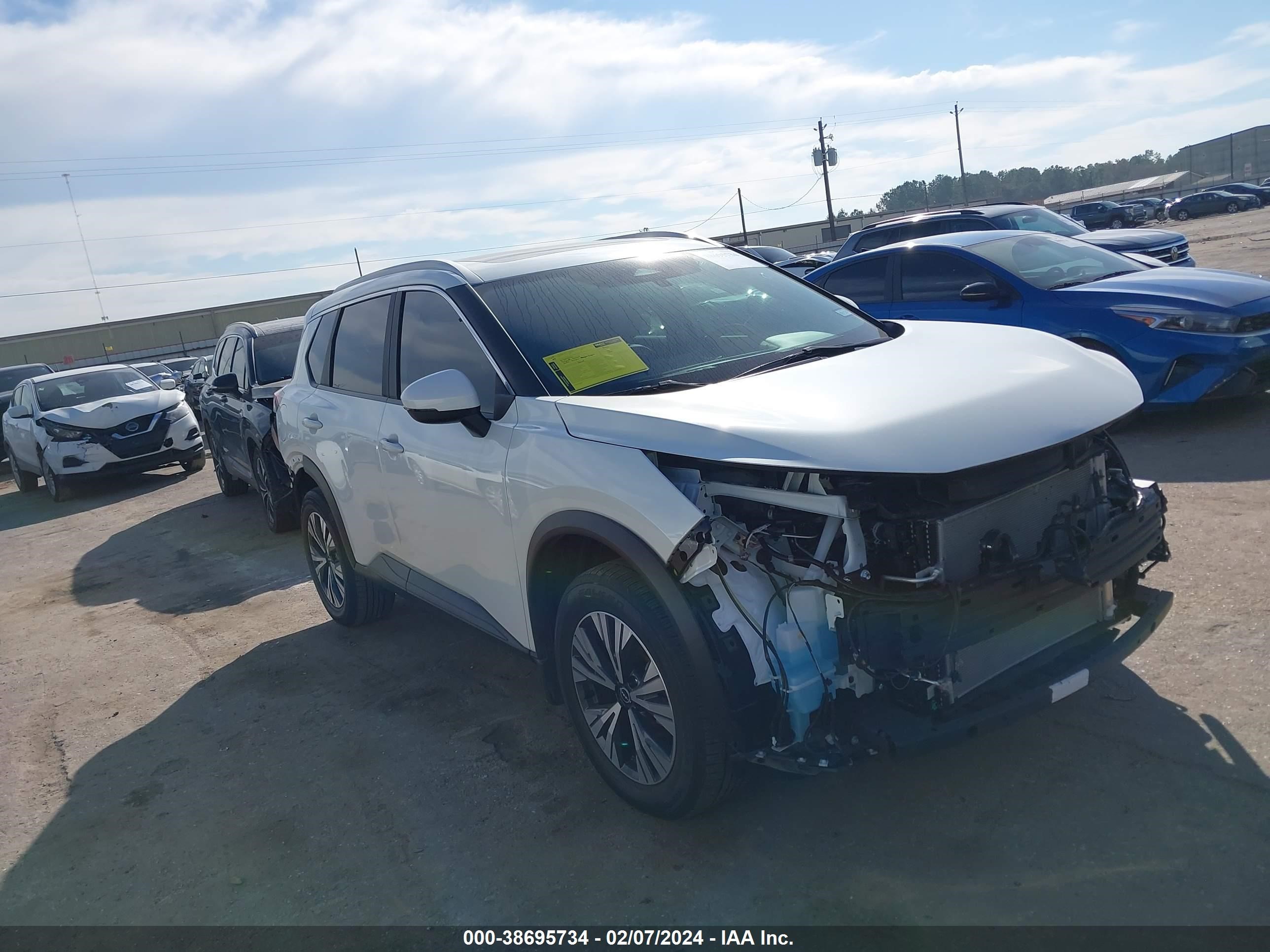 nissan rogue 2023 5n1bt3baxpc675673