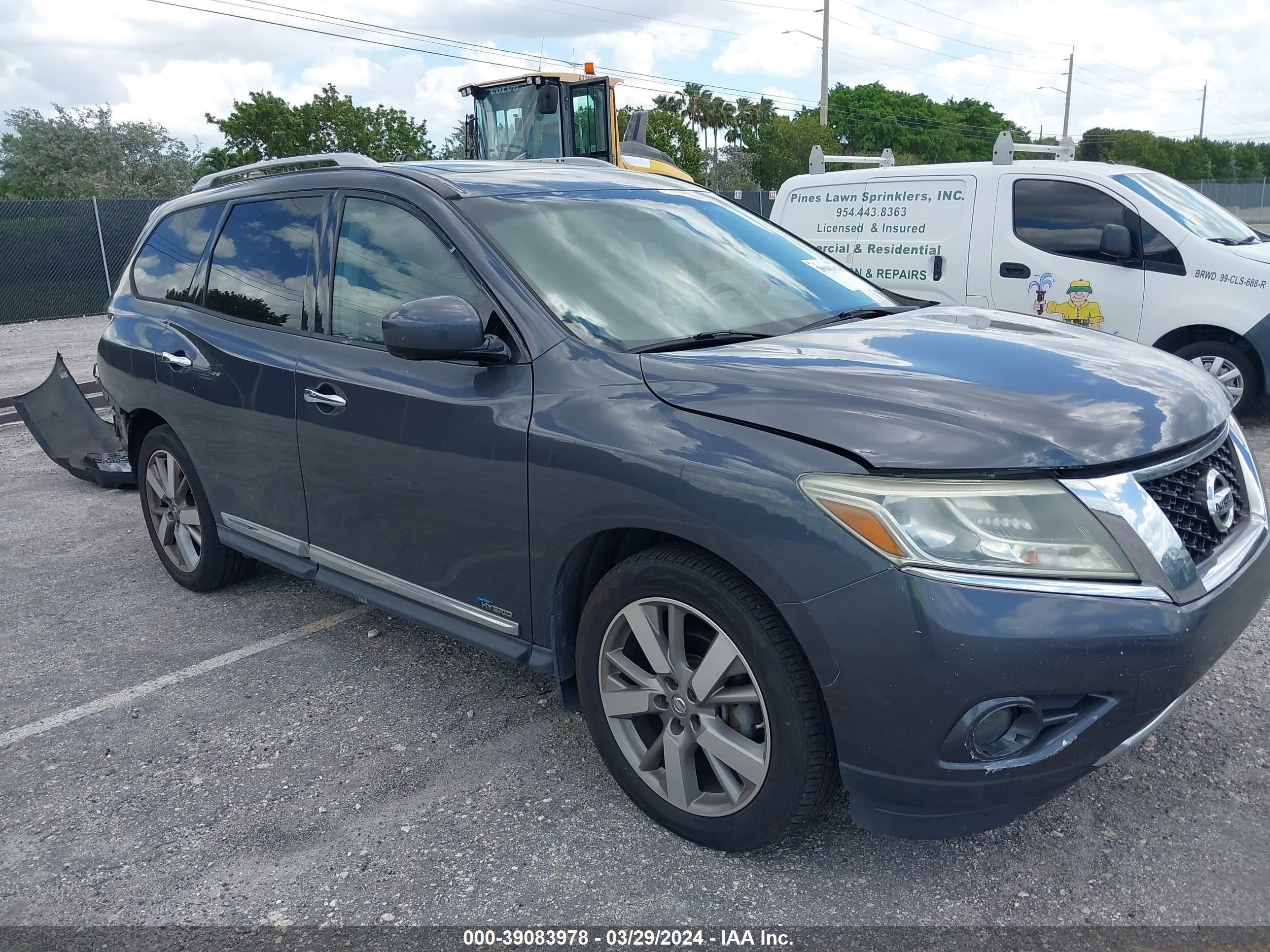 nissan pathfinder 2014 5n1cr2mm7ec632930