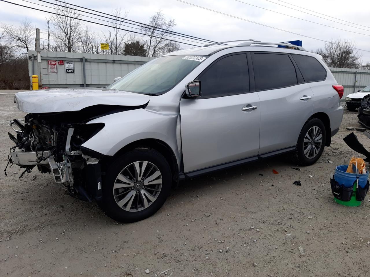 nissan pathfinder 2020 5n1dr2bm8lc627739