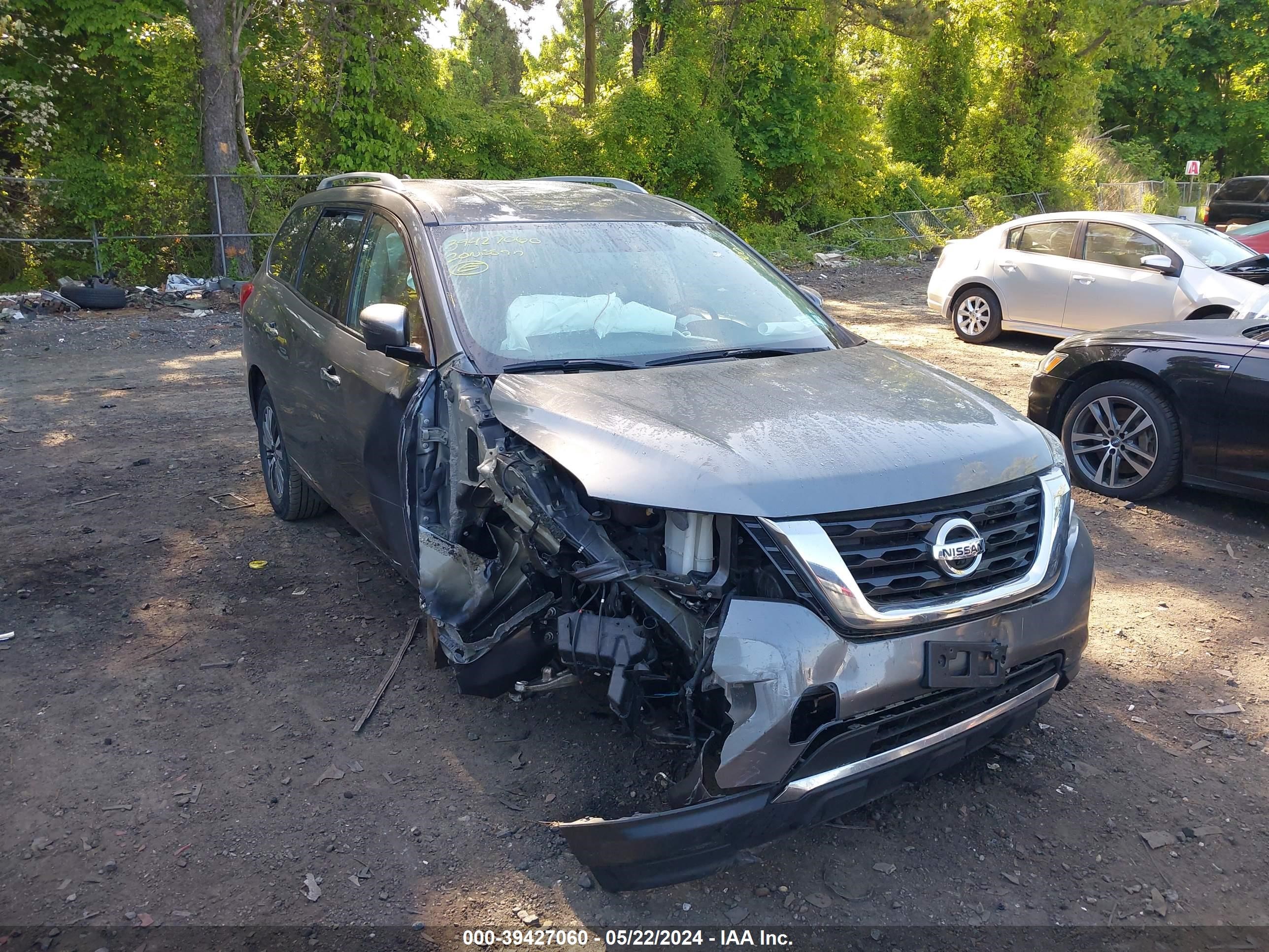 nissan pathfinder 2020 5n1dr2cm1lc611476