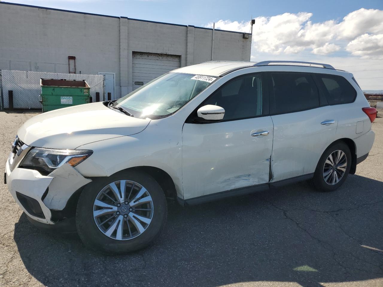 nissan pathfinder 2017 5n1dr2mm3hc648941