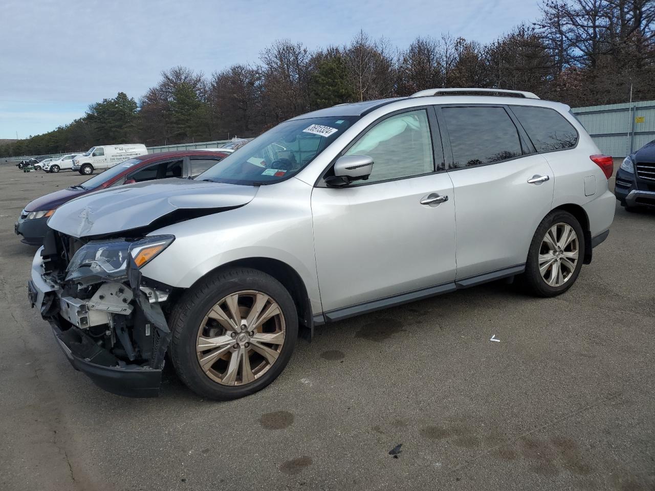 nissan pathfinder 2018 5n1dr2mm5jc619219