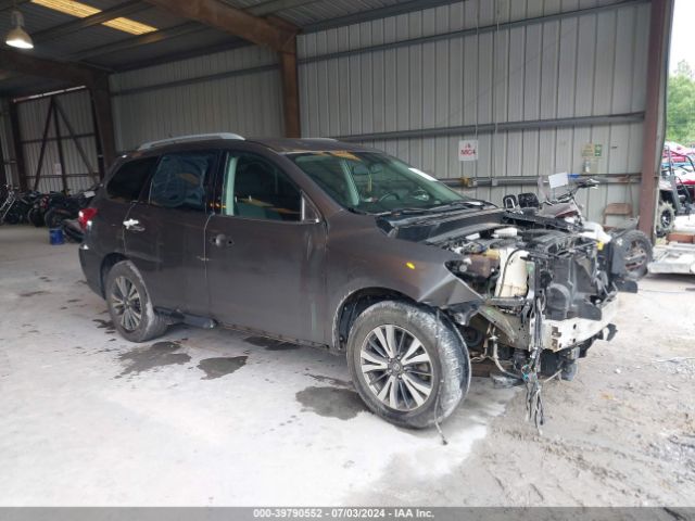 nissan pathfinder 2018 5n1dr2mm5jc652530