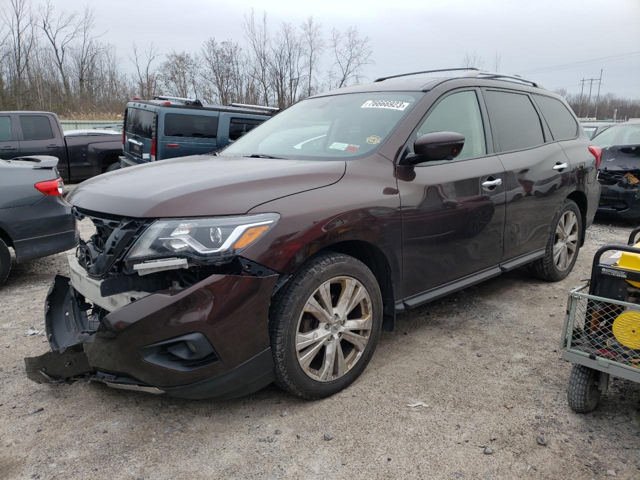 nissan pathfinder 2019 5n1dr2mm5kc581718