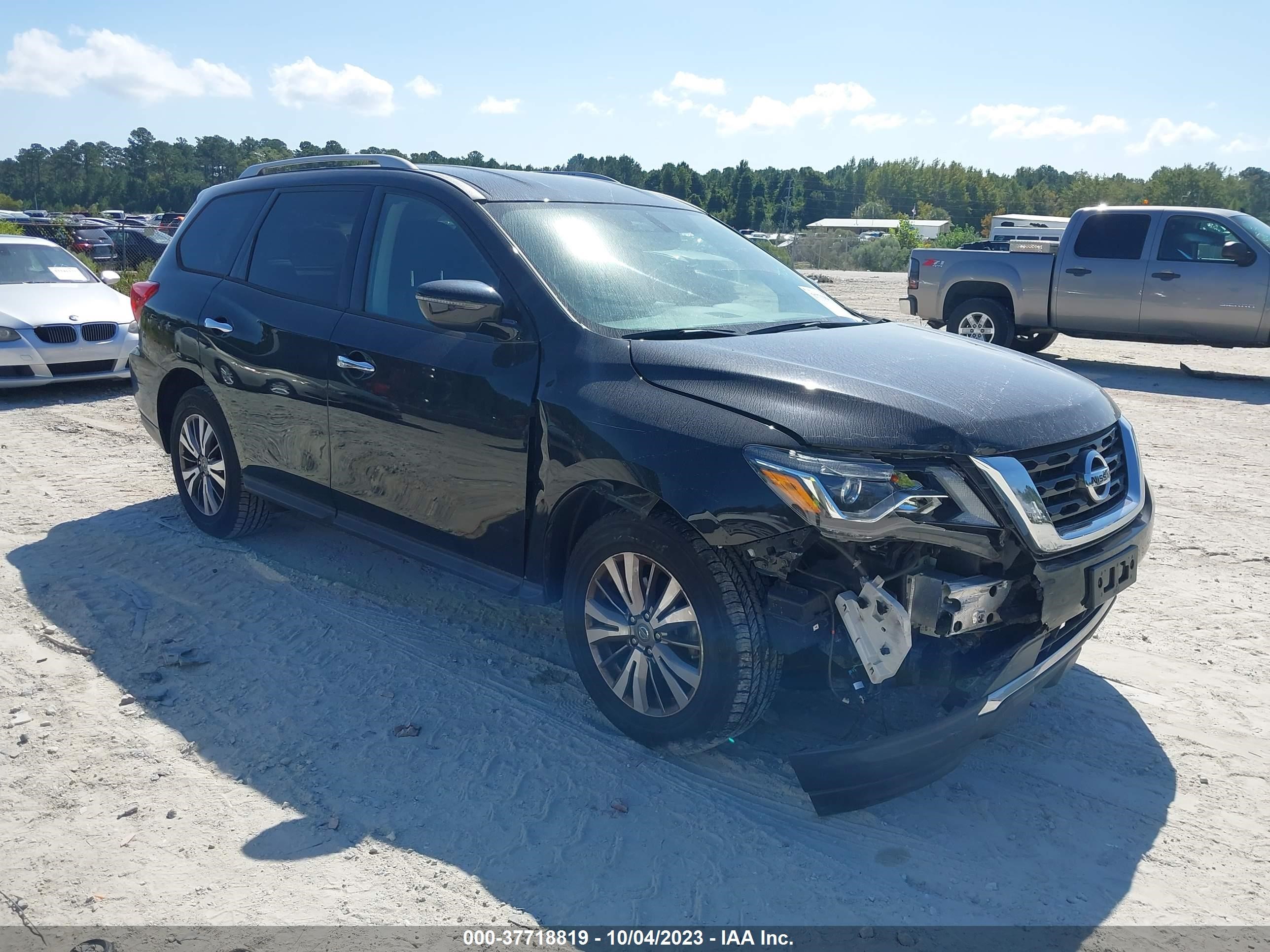 nissan pathfinder 2019 5n1dr2mm6kc577743