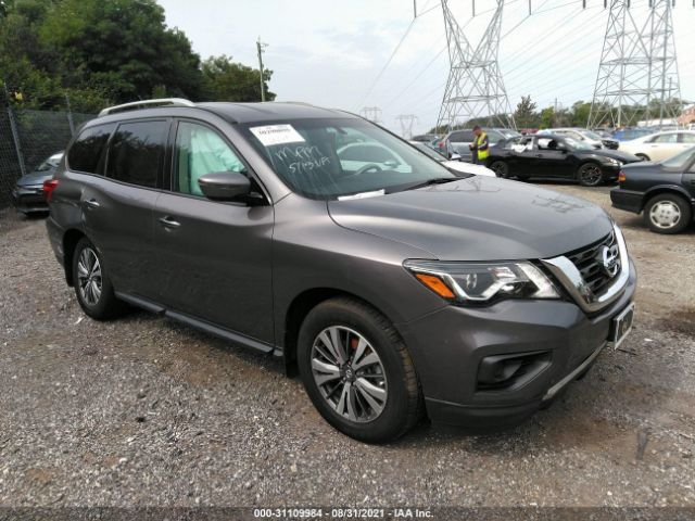 nissan pathfinder 2017 5n1dr2mm8hc686505