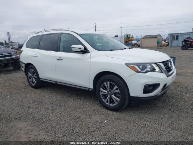 nissan pathfinder 2018 5n1dr2mm8jc647385