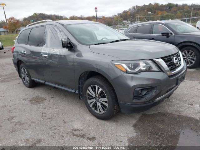 nissan pathfinder 2018 5n1dr2mm8jc655633