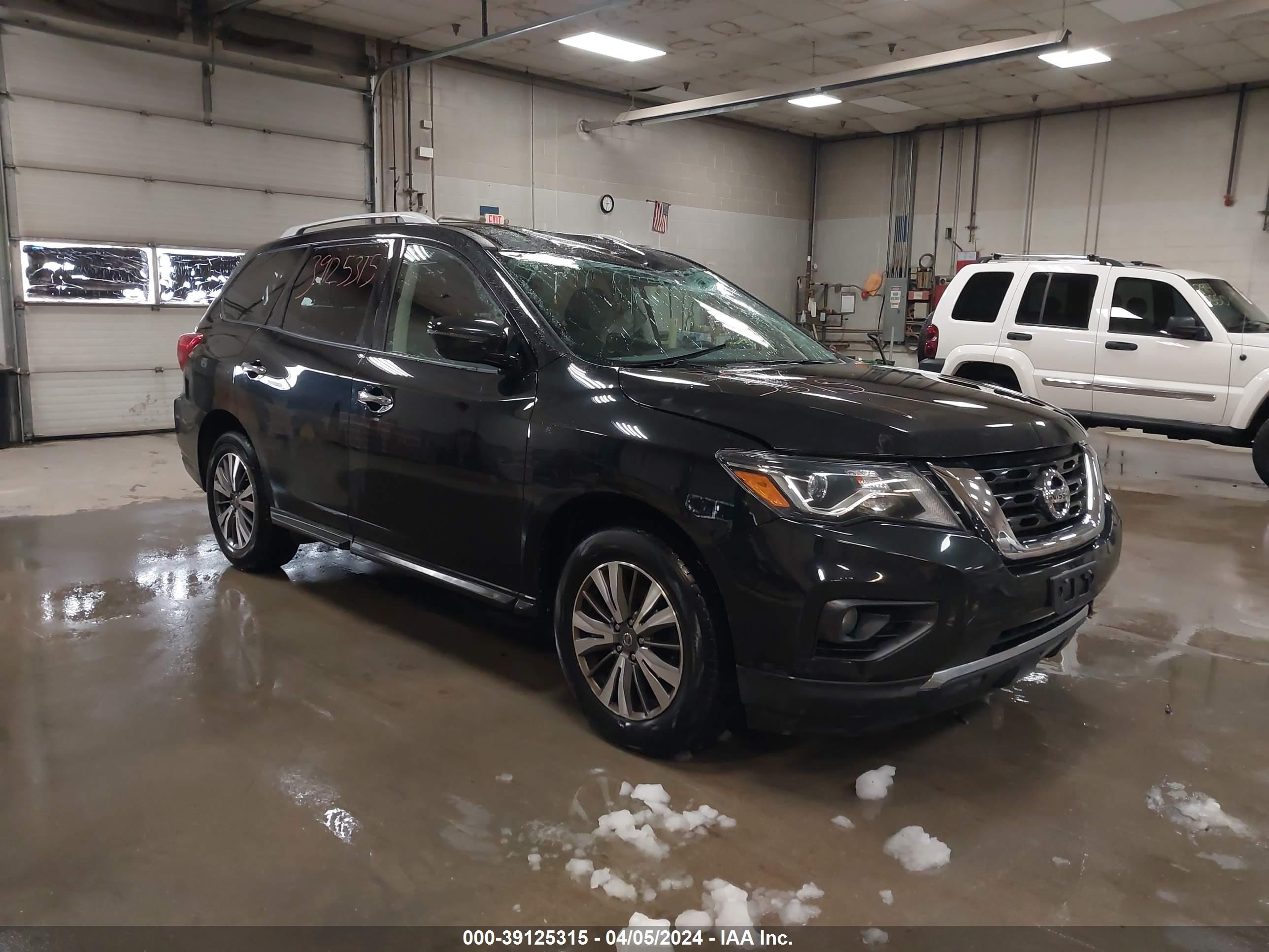 nissan pathfinder 2019 5n1dr2mm8kc628868