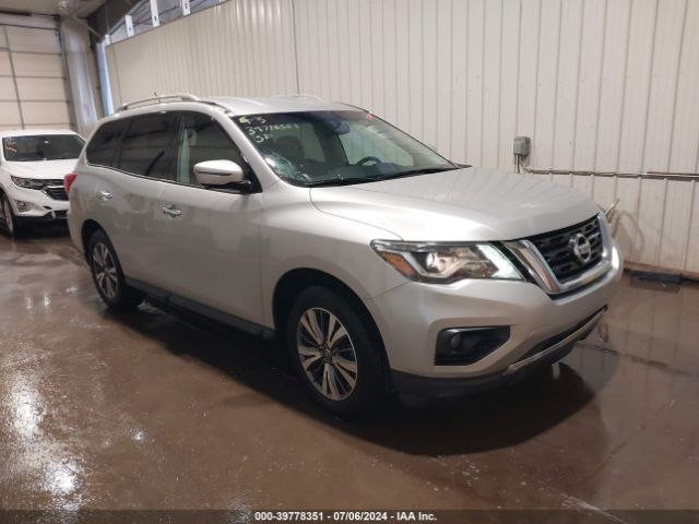 nissan pathfinder 2017 5n1dr2mm9hc655165