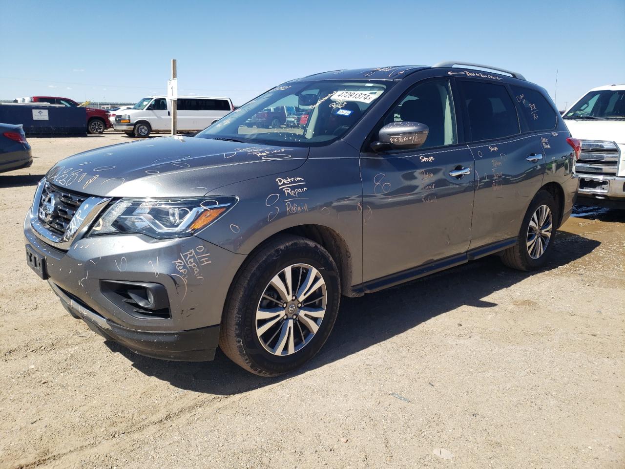 nissan pathfinder 2019 5n1dr2mmxkc577177