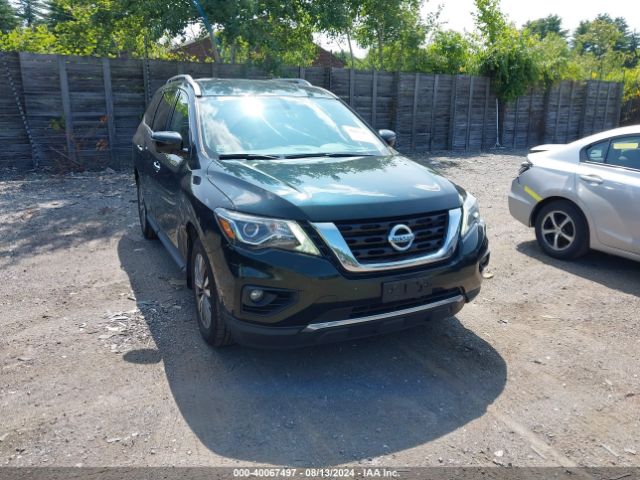 nissan pathfinder 2019 5n1dr2mmxkc588356