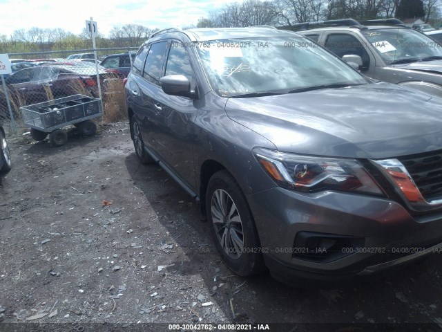 nissan pathfinder 2017 5n1dr2mn0hc688502