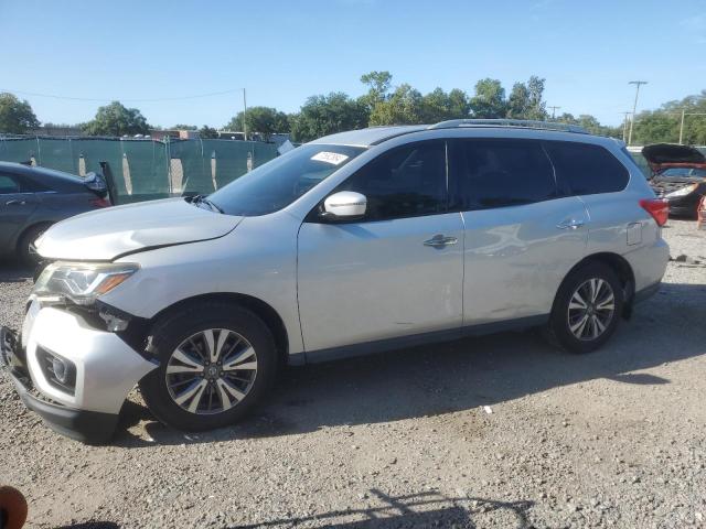 nissan pathfinder 2017 5n1dr2mn1hc652415