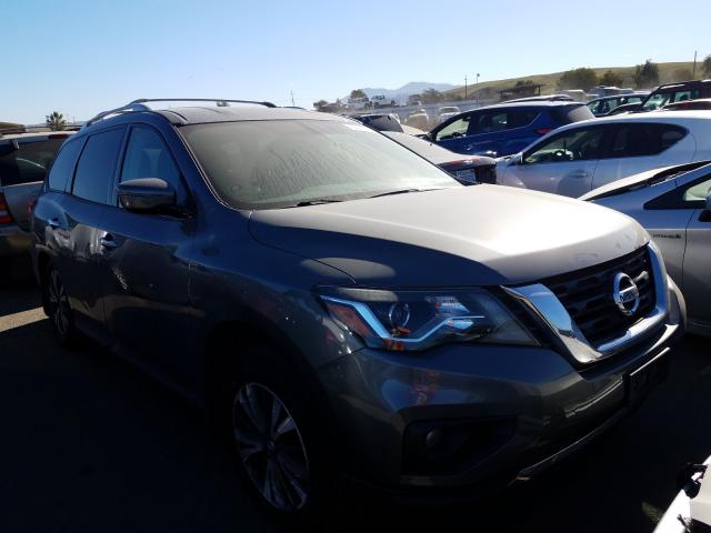 nissan pathfinder 2017 5n1dr2mn2hc657641