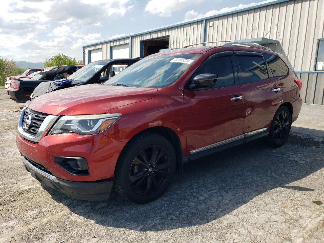 nissan pathfinder 2017 5n1dr2mn2hc683690