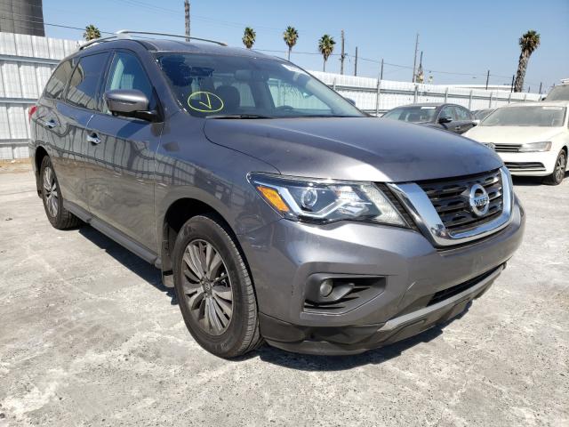 nissan pathfinder 2017 5n1dr2mn3hc629542