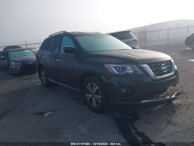 nissan pathfinder 2017 5n1dr2mn3hc913348