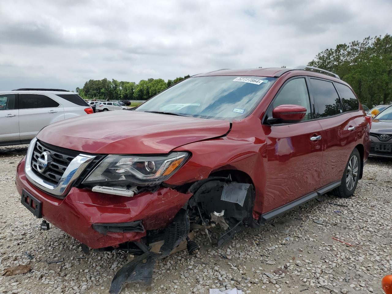 nissan pathfinder 2018 5n1dr2mn3jc626257