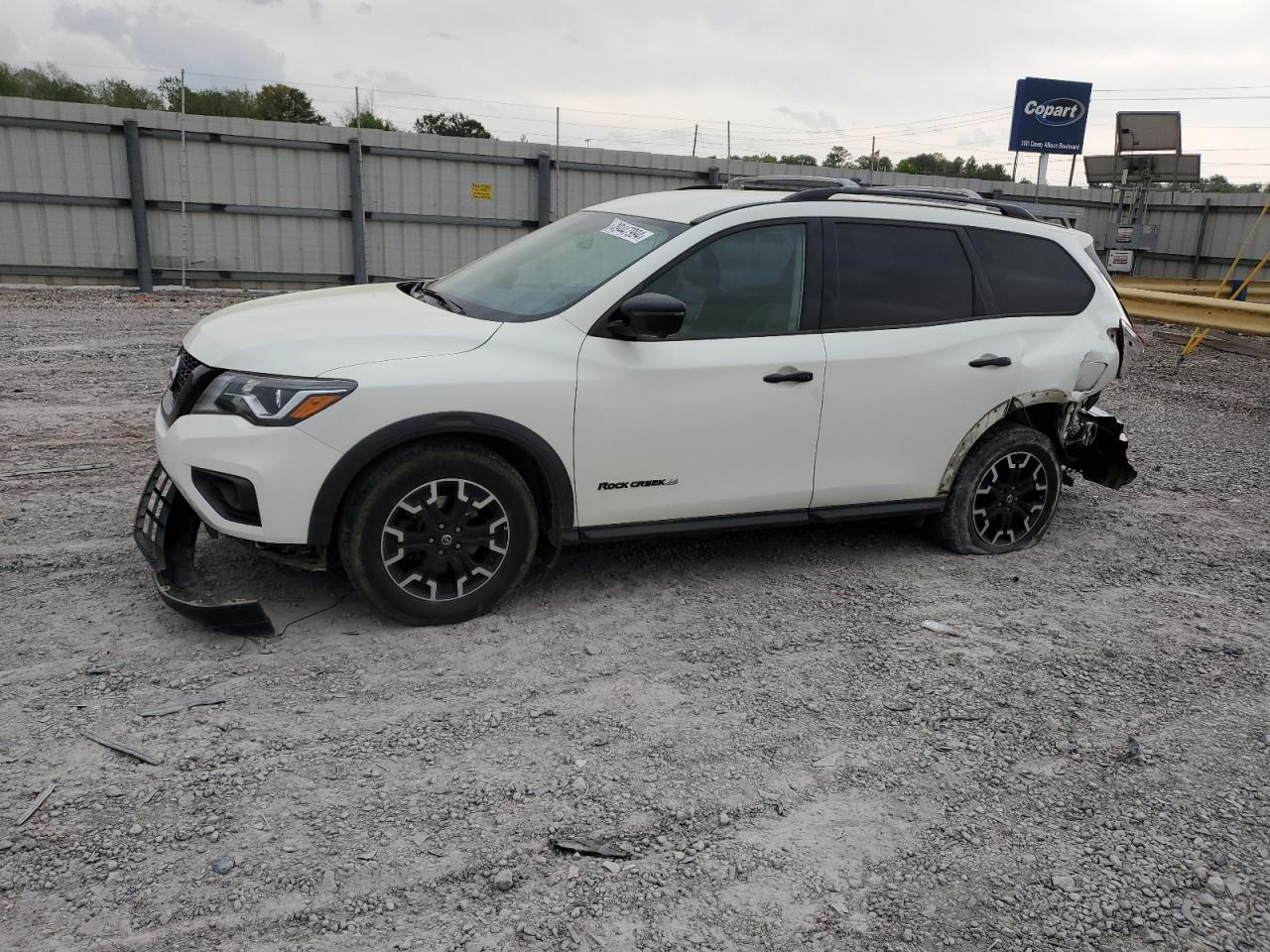 nissan pathfinder 2019 5n1dr2mn3kc654397